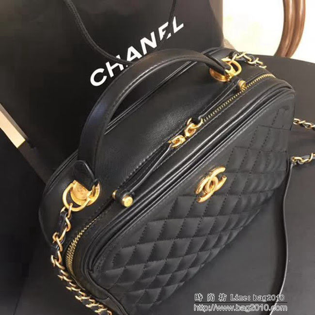 香奈兒CHANEL 57906 正品開發2018新款化妝包手提肩背鏈條包 DSC2107